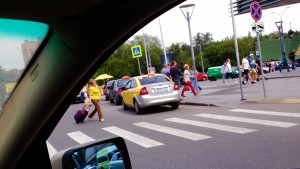 Очередная фото-фиксация систематических нарушений возле метро Щукинская. Фото 2, сделанная в рамках обращения в защиту прав потребителей услуг такси.